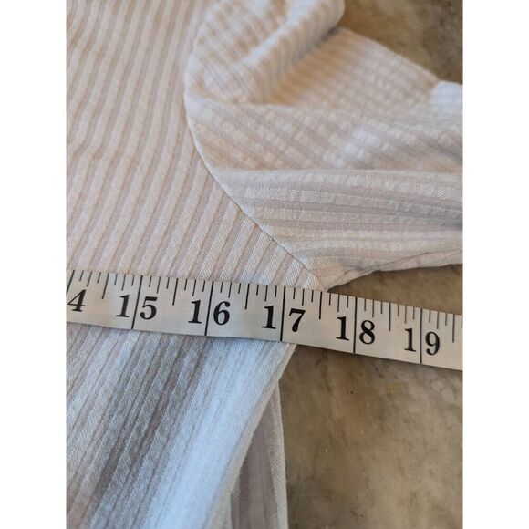 Above and Beyond Shirt Top Blouse Women's Small Half Sleeve Cream - Picture 6 of 8